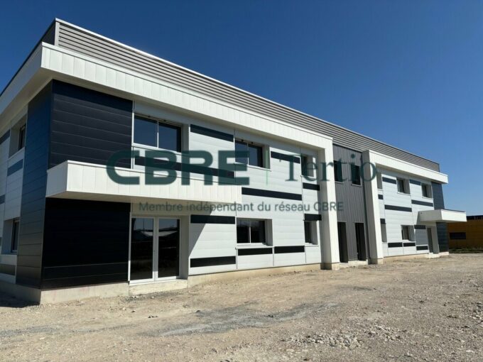 Locaux d’activité neuf divisible