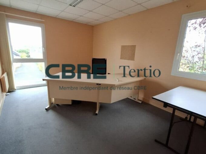 Bureau 70m² à louer – SAINT AVERTIN