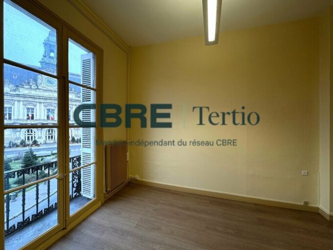 BUREAUX PLACE JEAN JAURES / TOURS CENTRE
