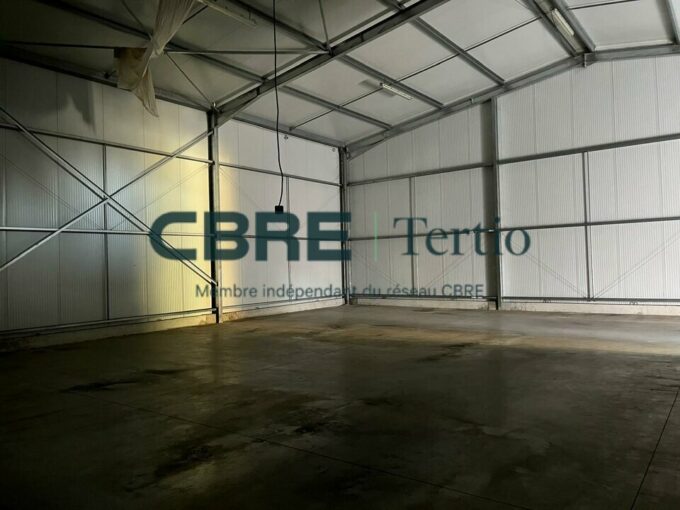 Local d&rsquo;activité VEIGNE