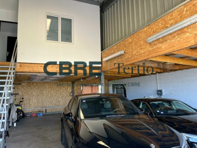 LOCAL D&rsquo;ACTIVITE 180M² PROCHE A10 / ROCHECORBON – CHATENAY