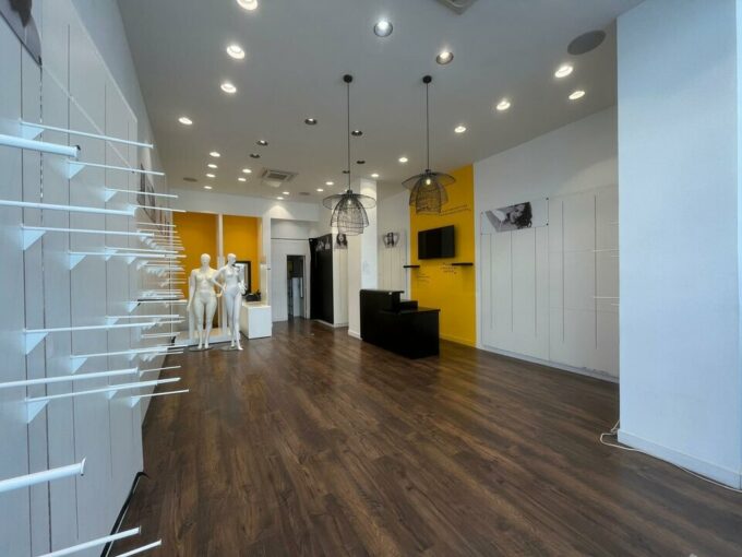 RUE NATIONALE EMPLACEMENT N°1 / TOURS CENTRE
