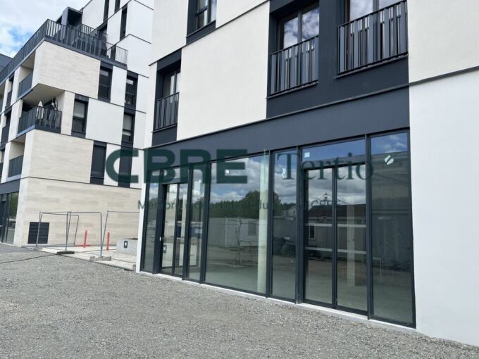 COMMERCES A TOURS CENTRE