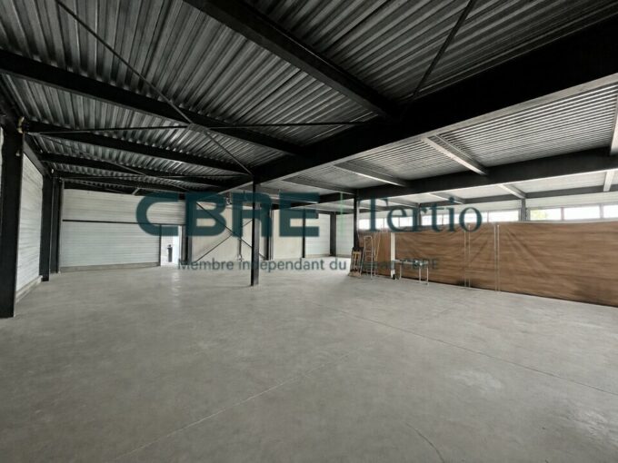 LOCAL COMMERCIAL NEUF / TOURS NORD