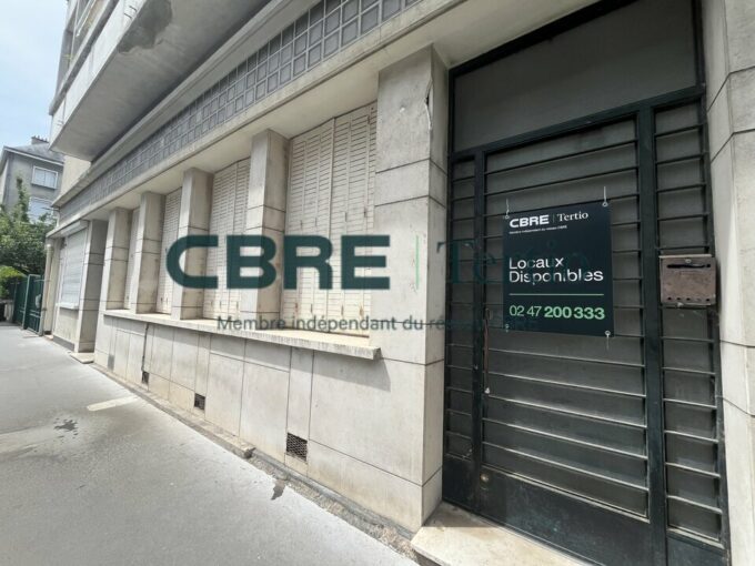 HYPERCENTRE DE TOURS – Local professionnel