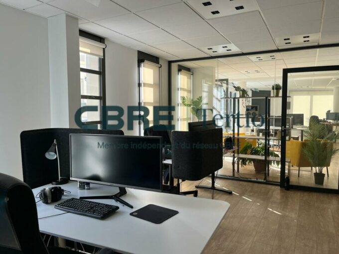 Bureaux récents 130m² / Rue Auguste Chevallier 37000 Tours